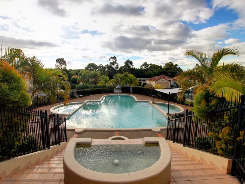 72/2 Langport Parade, Mudgeeraba QLD 4213