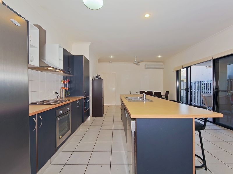 87 Bayswater Avenue, Varsity Lakes QLD 4227
