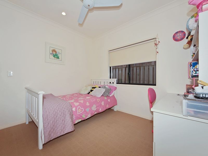 87 Bayswater Avenue, Varsity Lakes QLD 4227