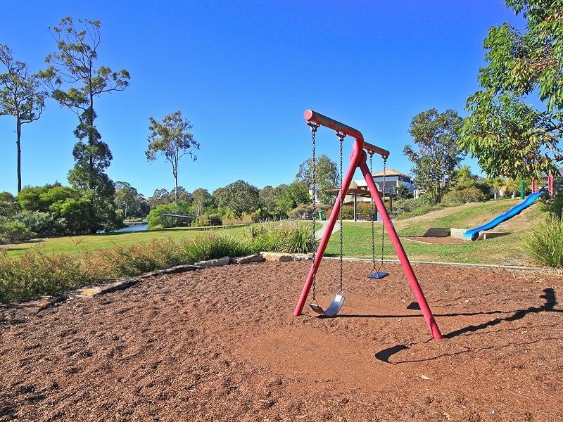 87 Bayswater Avenue, Varsity Lakes QLD 4227