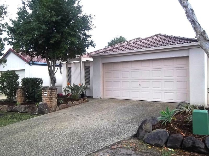 10 Fairbank Court, Merrimac QLD 4226