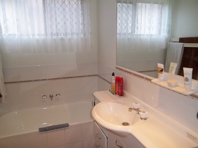 10 Fairbank Court, Merrimac QLD 4226