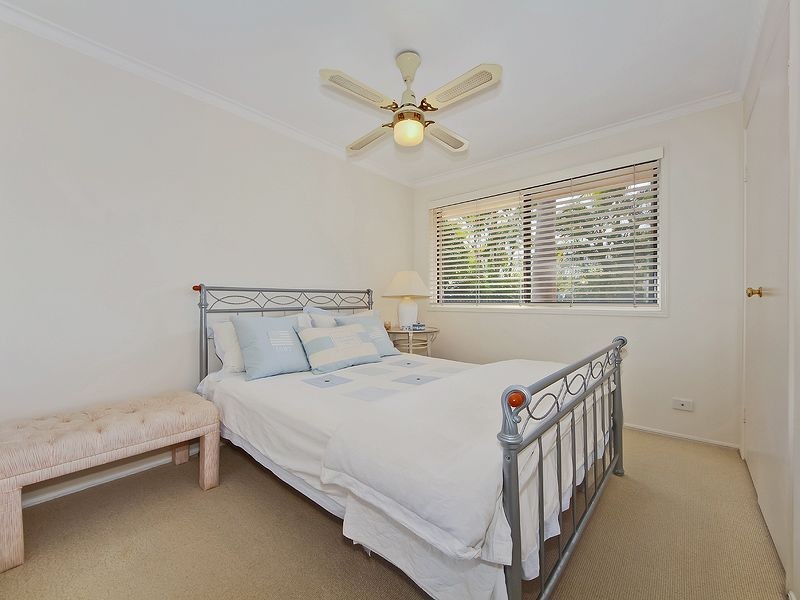 11 Mardella Court, Mermaid Waters QLD 4218