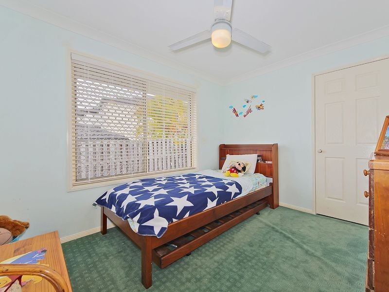 17 Wiltshire Drive, Mudgeeraba QLD 4213