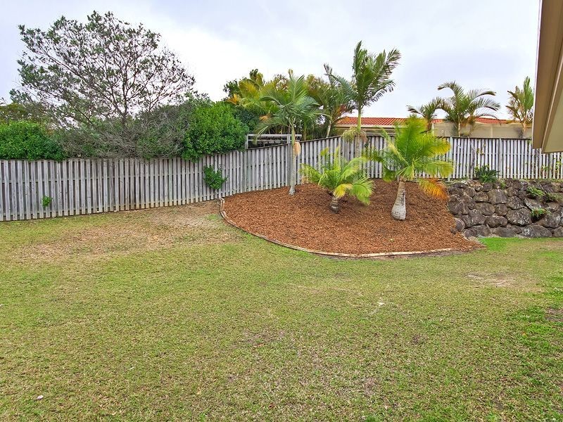 17 Wiltshire Drive, Mudgeeraba QLD 4213