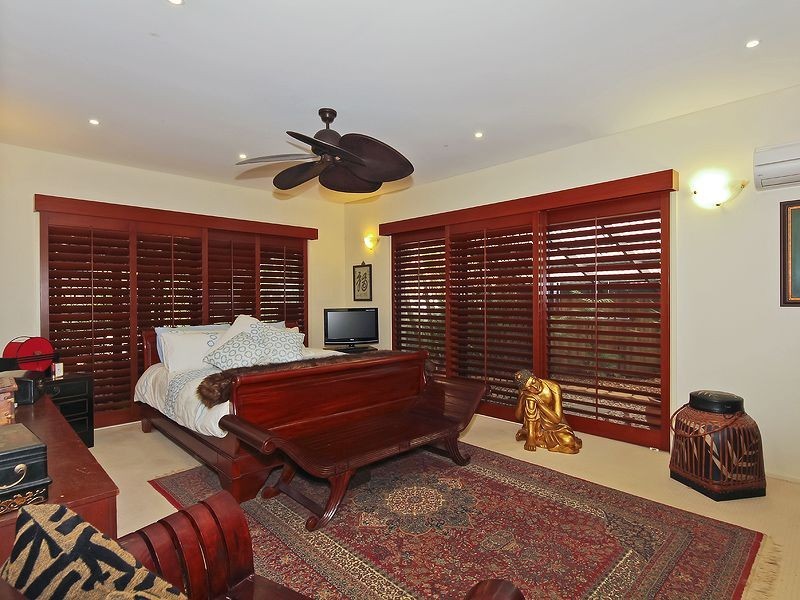 1 Camberwell Circuit, Robina QLD 4226