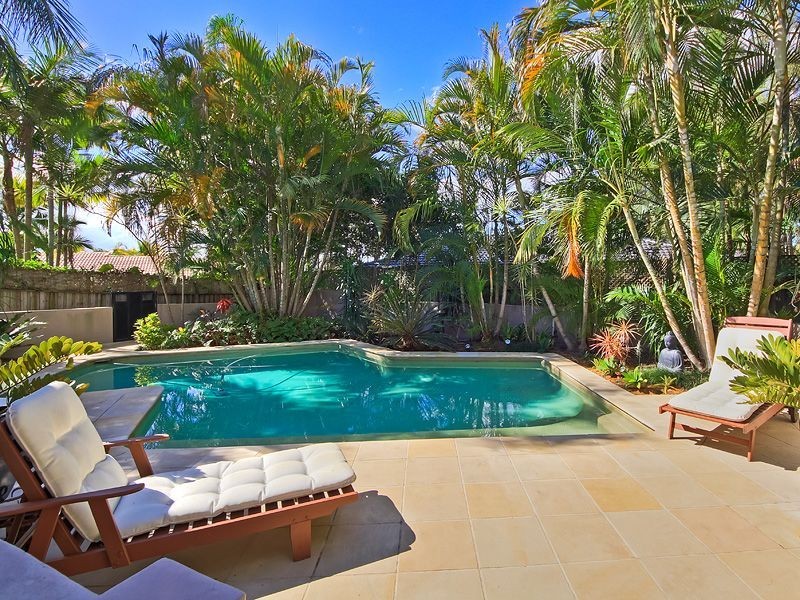 1 Camberwell Circuit, Robina QLD 4226