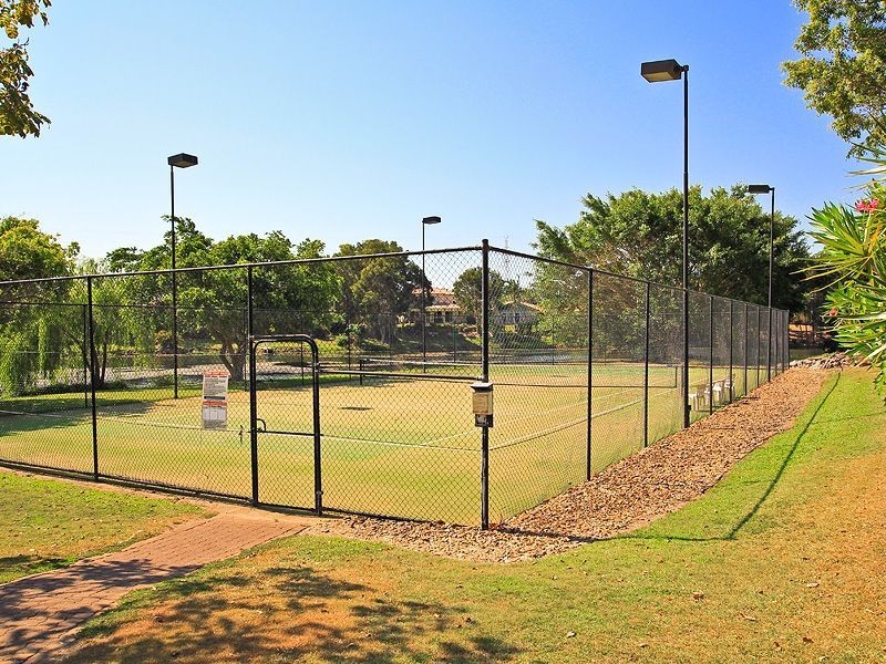 38/24 Ron Penhaligon Way, Robina QLD 4226