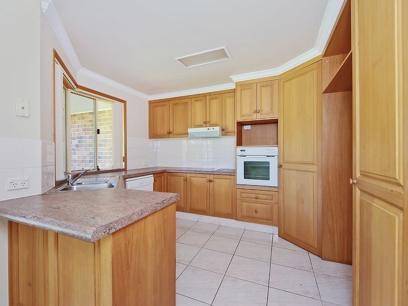 49 Martingale Circuit, Clear Island Waters QLD 4226