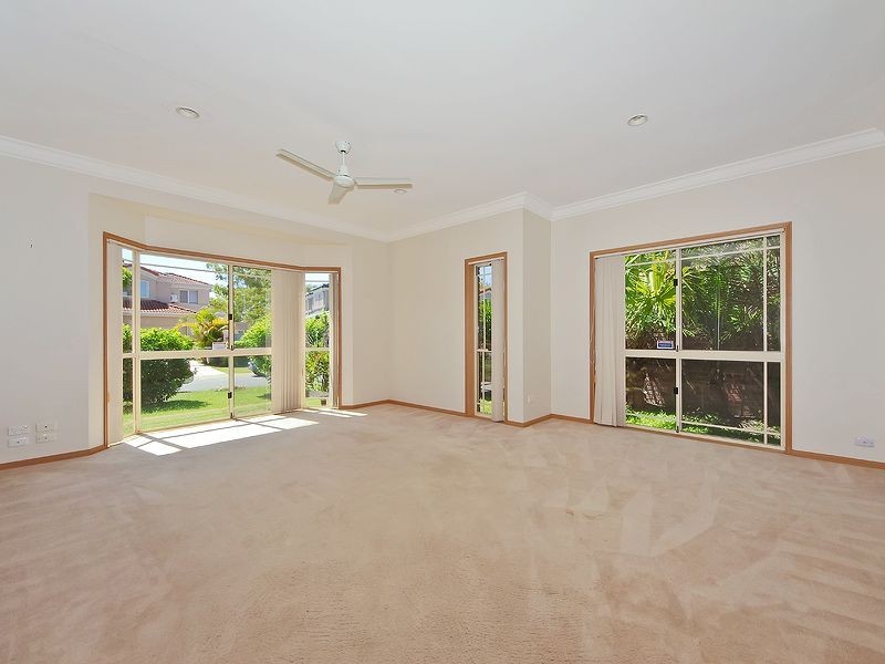 49 Martingale Circuit, Clear Island Waters QLD 4226