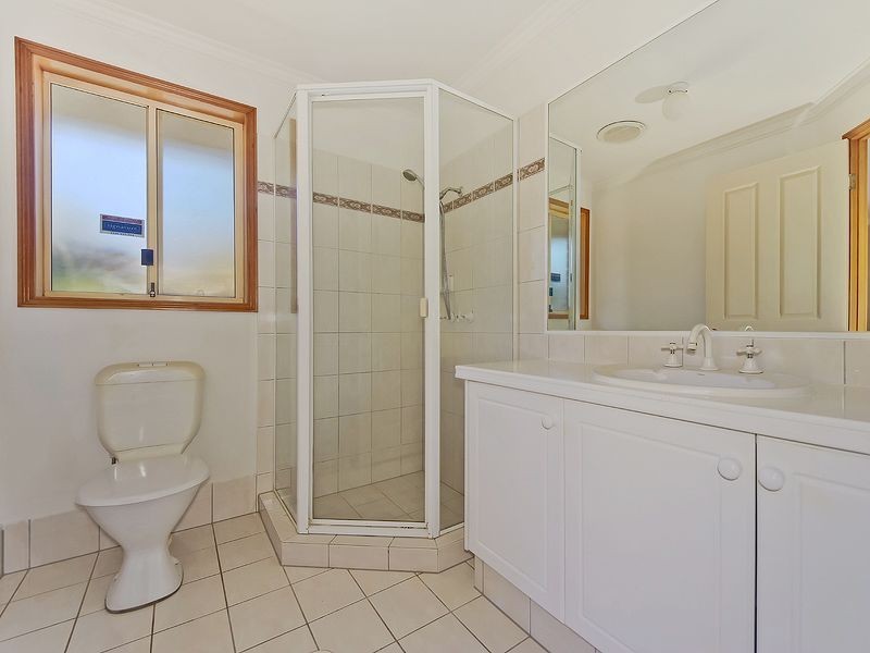49 Martingale Circuit, Clear Island Waters QLD 4226