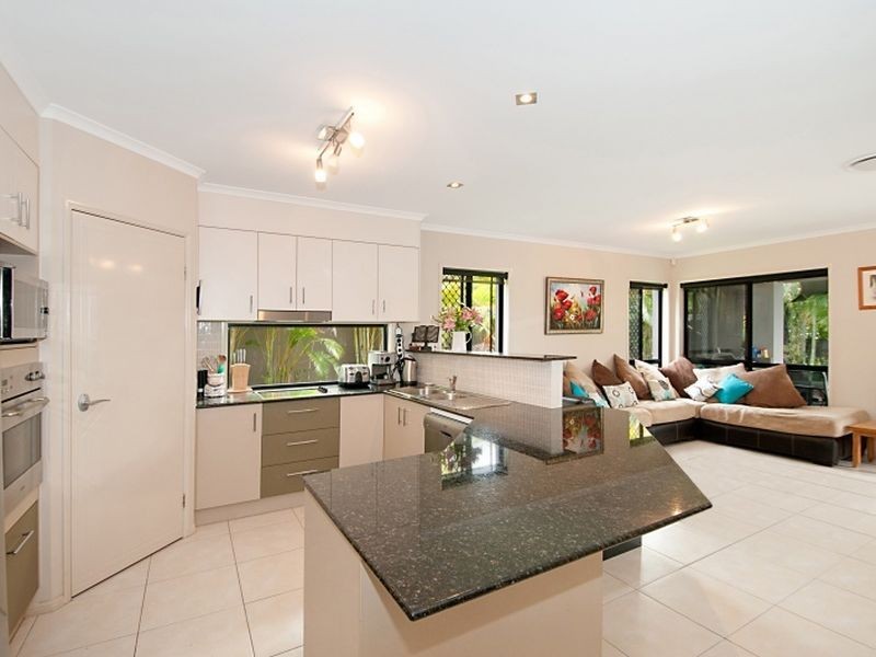 30 Sagitta Place, Robina QLD 4226