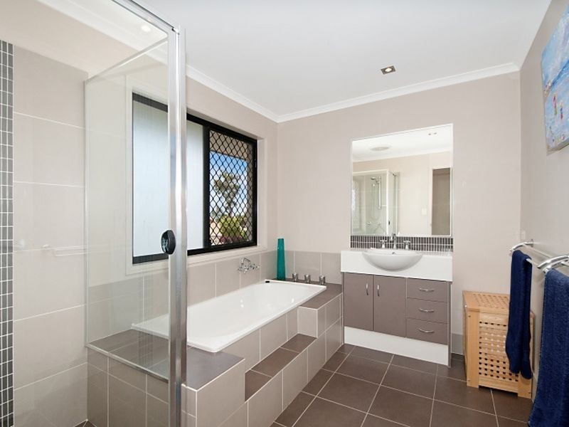 30 Sagitta Place, Robina QLD 4226