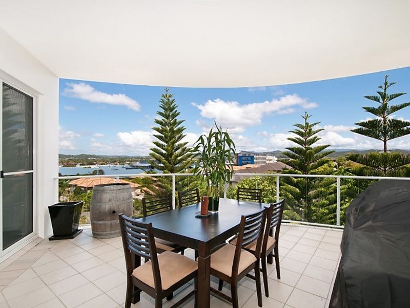 82/98 University Drive, Varsity Lakes QLD 4227