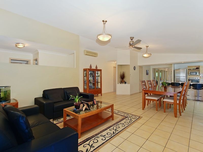 10 Goldwater Drive, Robina QLD 4226