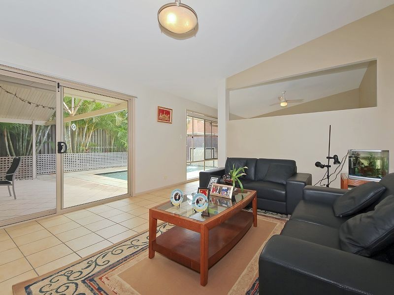10 Goldwater Drive, Robina QLD 4226