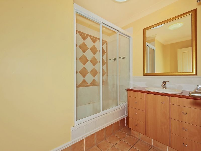 9/206 Cheltenham Drive, Robina QLD 4226