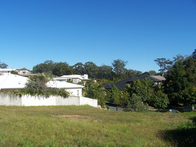 34 Great Southern Drive, Robina QLD 4226