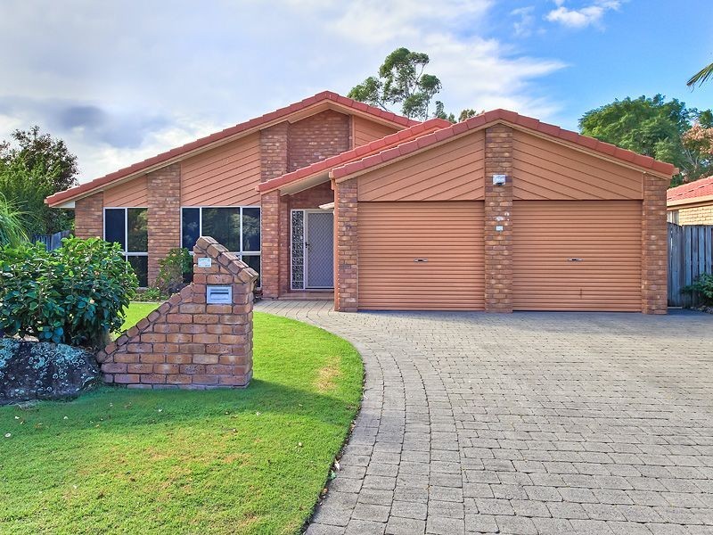 19 Oakleigh Circuit, Robina QLD 4226