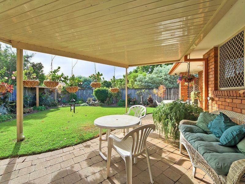 19 Oakleigh Circuit, Robina QLD 4226