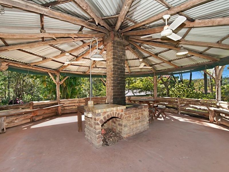 320 Worongary Road, Worongary QLD 4213