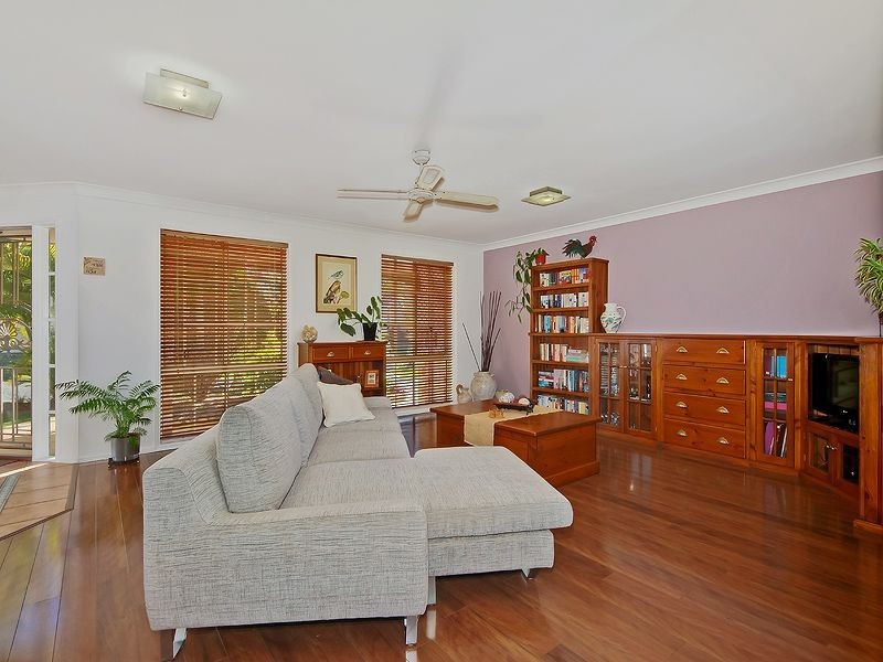12 Leicester Terrace, Mudgeeraba QLD 4213