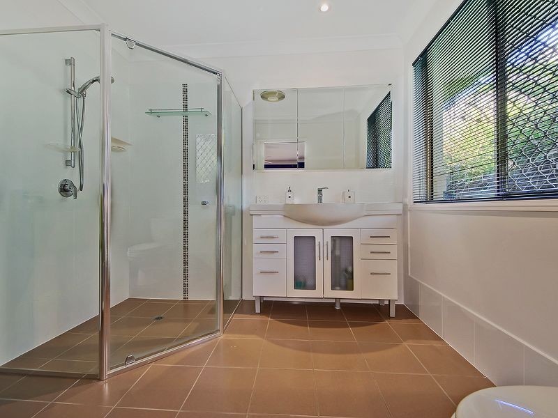 12 Leicester Terrace, Mudgeeraba QLD 4213