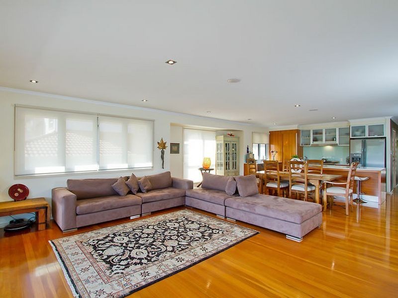 8 Lyra Court The Gallery, Robina QLD 4226