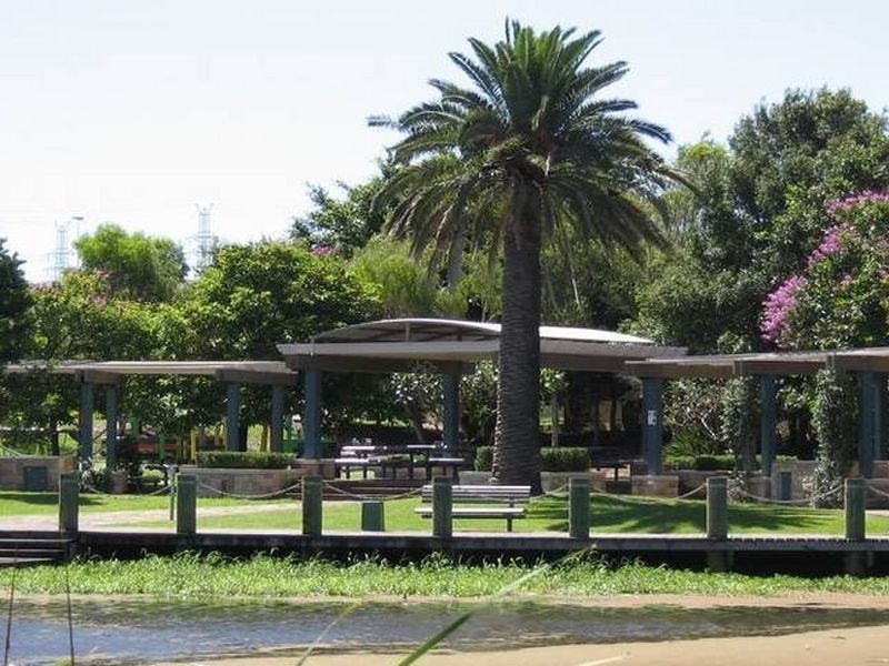 7 Binkar Boulevarde, Robina QLD 4226