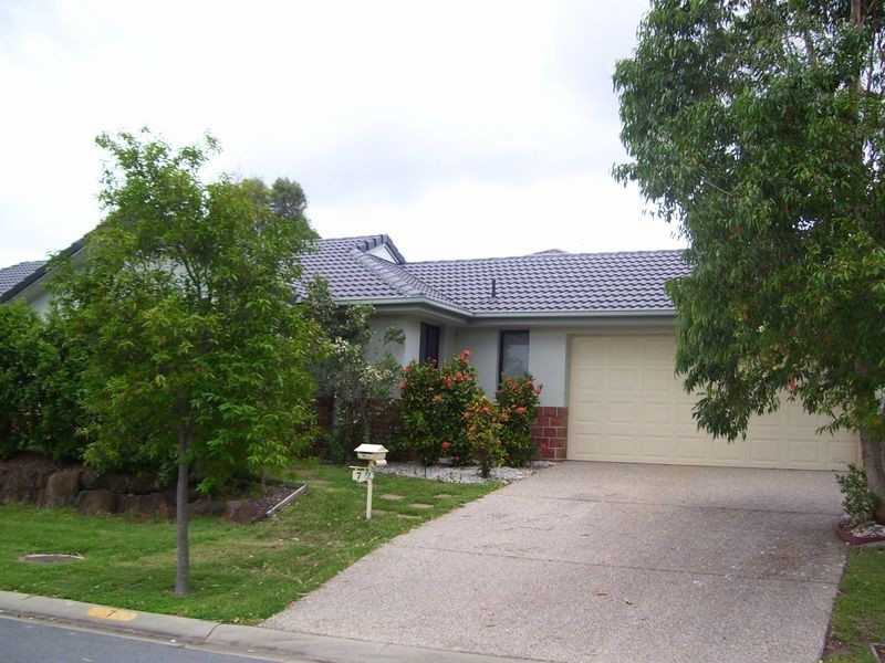 7 Binkar Boulevarde, Robina QLD 4226