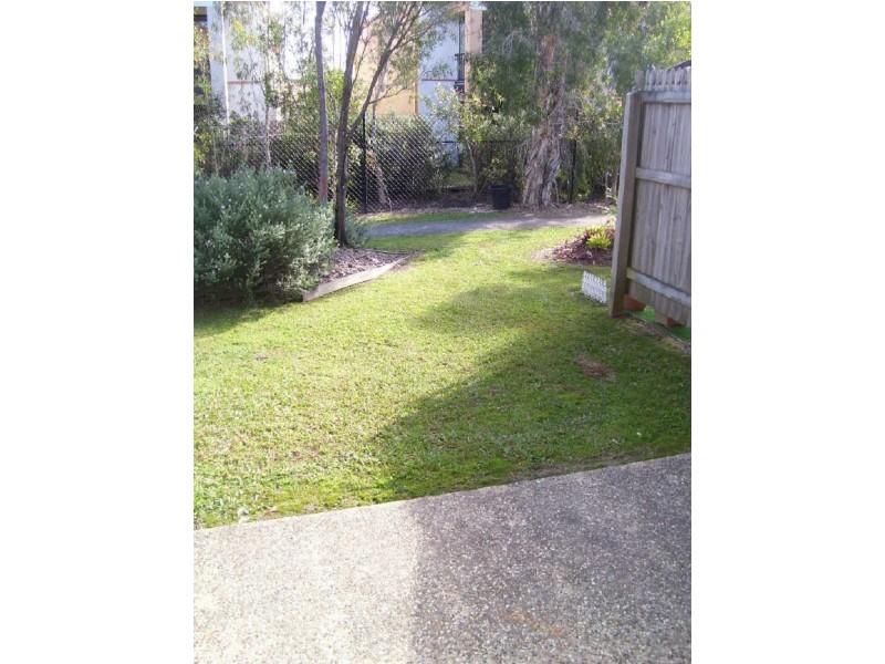 Varsity Lakes QLD 4227