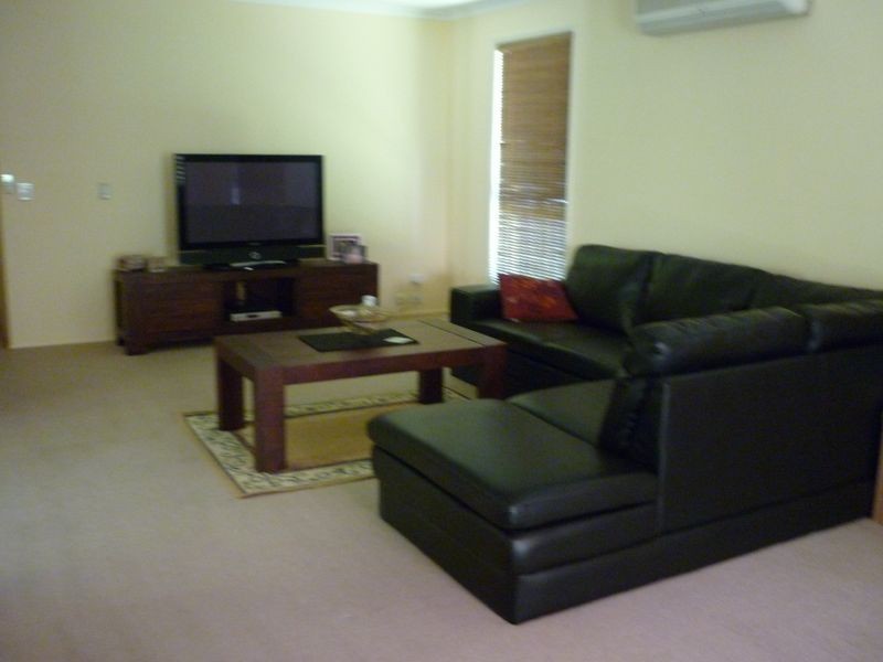 11 Stepney Close, Robina QLD 4226