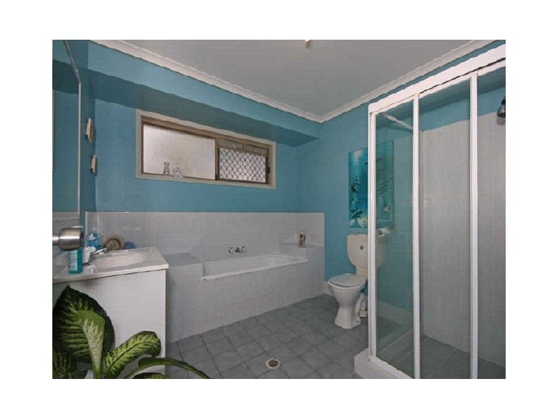26 Parkside Circuit, Robina QLD 4226
