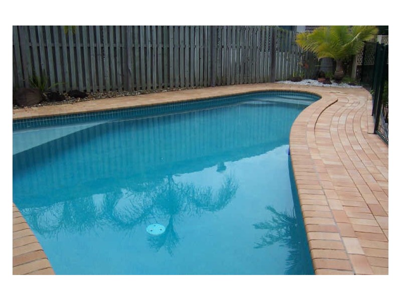 319 Ron Penhaligon Way, Robina QLD 4226
