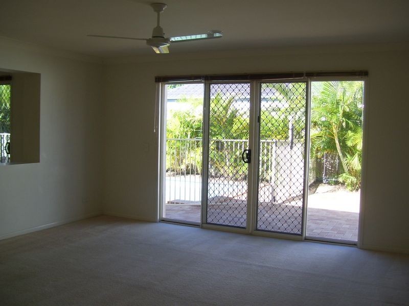 5 Carpentaria Court, Robina QLD 4226