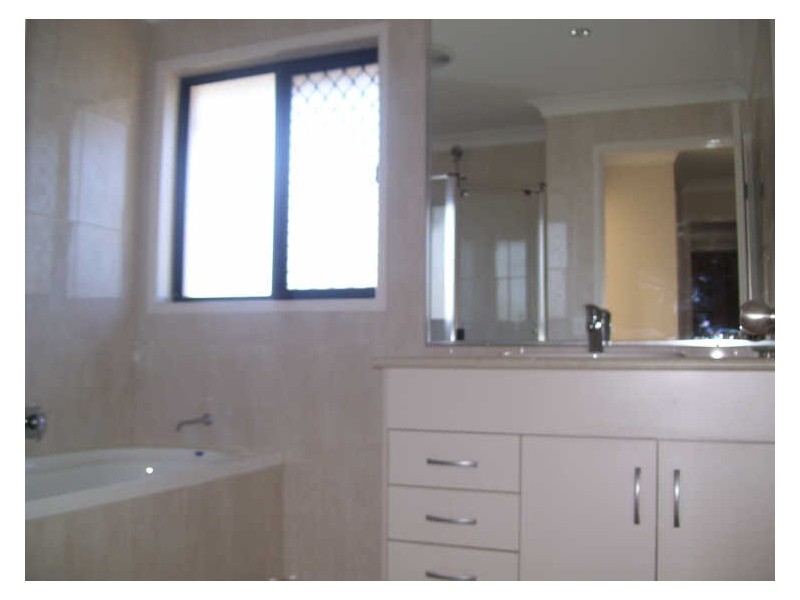 8 Penda Court, Merrimac QLD 4226