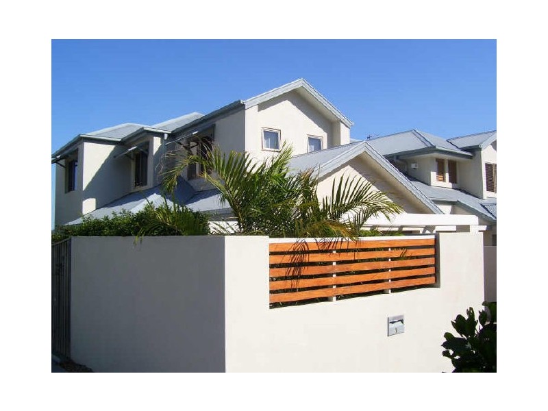 1/11 Belmont Drive, Varsity Lakes QLD 4227