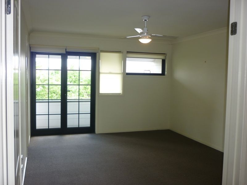 7/1-3 Hillridge Crescent, Varsity Lakes QLD 4227