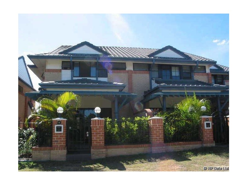 7/1-3 Hillridge Crescent, Varsity Lakes QLD 4227