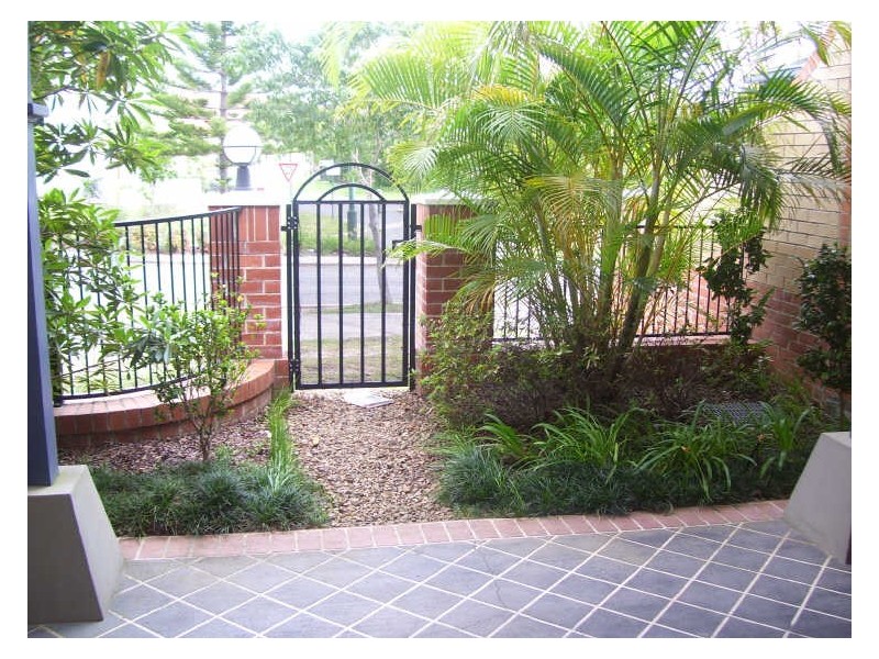 7/1-3 Hillridge Crescent, Varsity Lakes QLD 4227