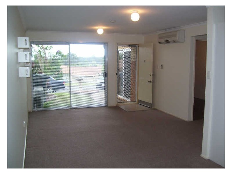 13/5 Greenlands Drive, Varsity Lakes QLD 4227