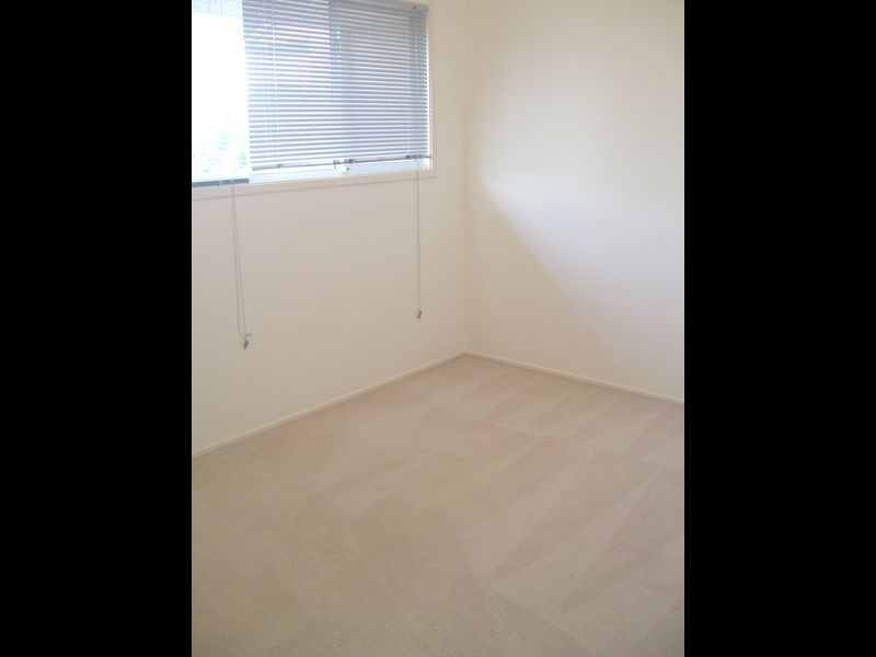 13/5 Greenlands Drive, Varsity Lakes QLD 4227