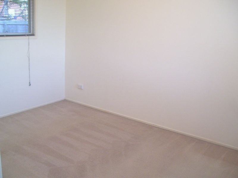 13/5 Greenlands Drive, Varsity Lakes QLD 4227