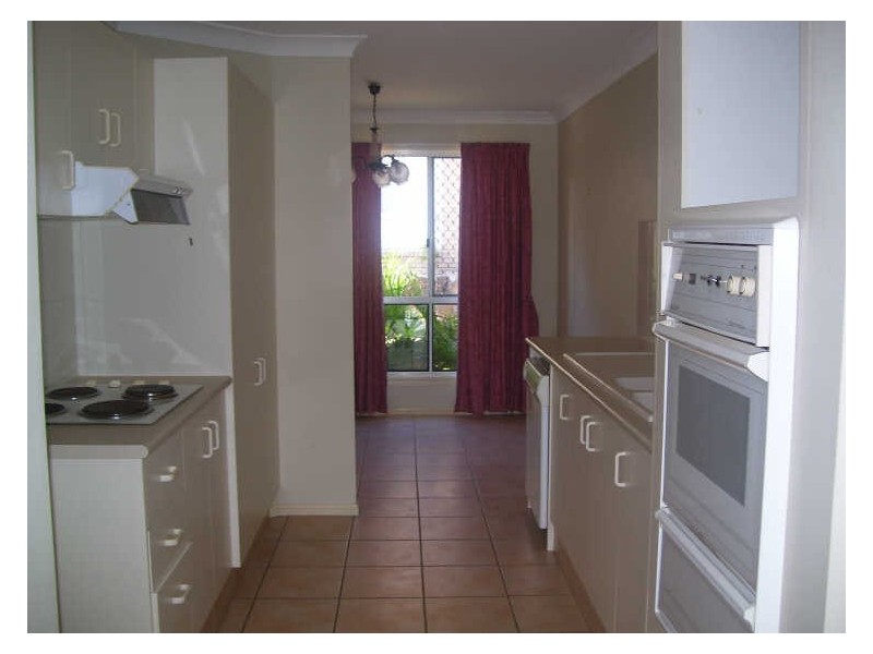 7/8 St Ives Drive, Robina QLD 4226