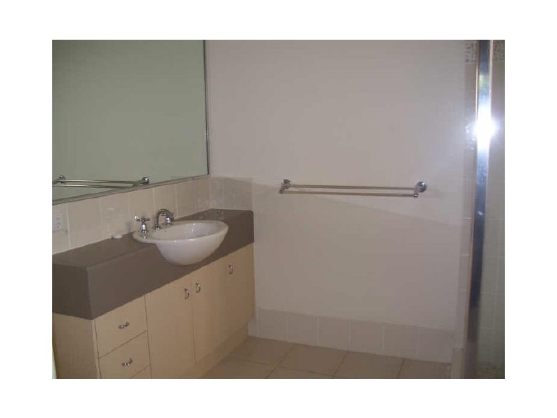 Varsity Lakes QLD 4227