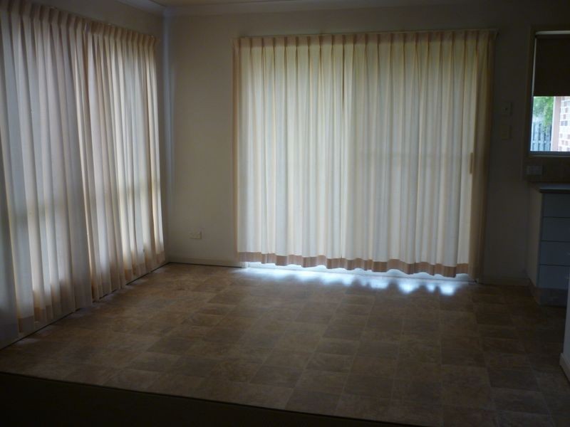 21 Queen Charlotte Court, Mudgeeraba QLD 4213