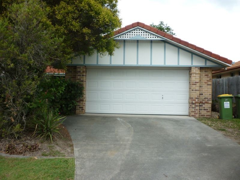 21 Queen Charlotte Court, Mudgeeraba QLD 4213