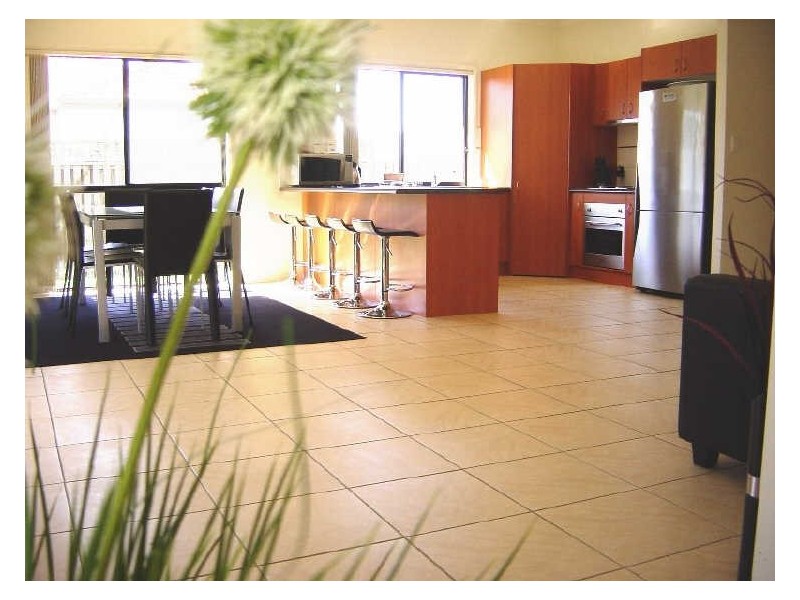 40 Palma Crescent, Varsity Lakes QLD 4227