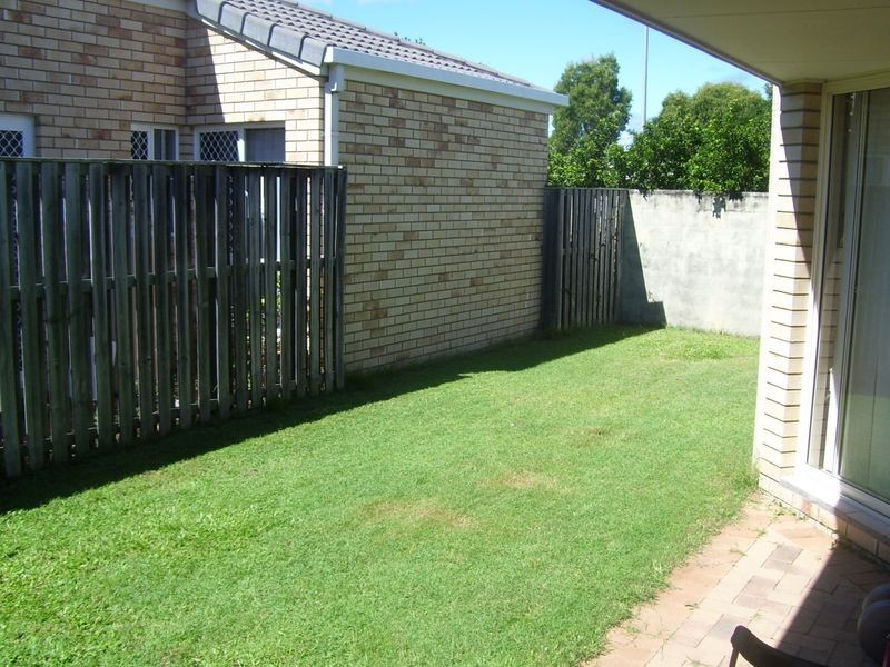 11 Illinois Court, Varsity Lakes QLD 4227