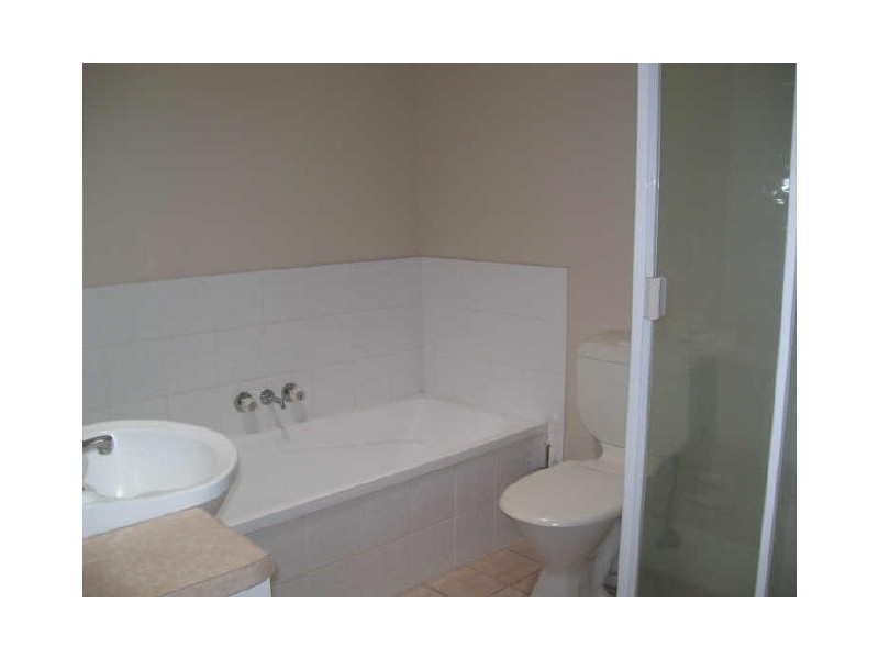 Varsity Lakes QLD 4227